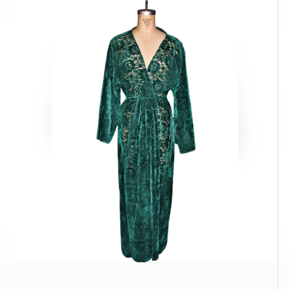 Velvet Green Floral Kimono Robe/ Jacket Dress.